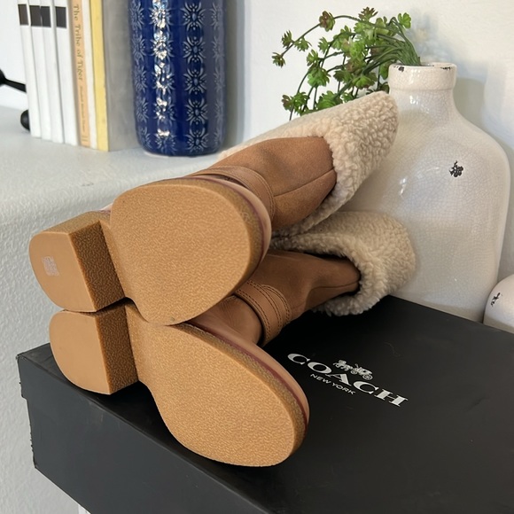 Coach boots - Picture 3 of 5